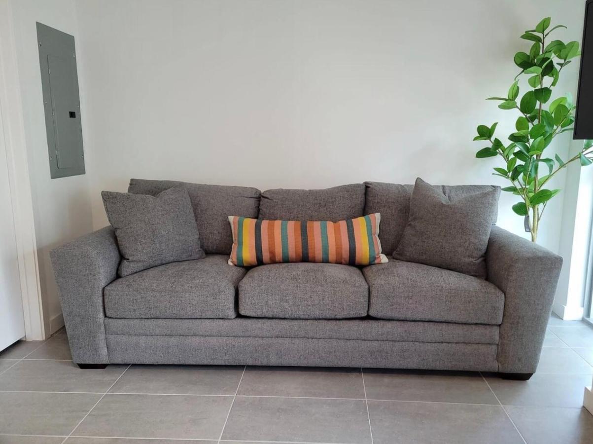 Comfortable Studio With King Bed And Queen Sofa-Bed マイアミ エクステリア 写真